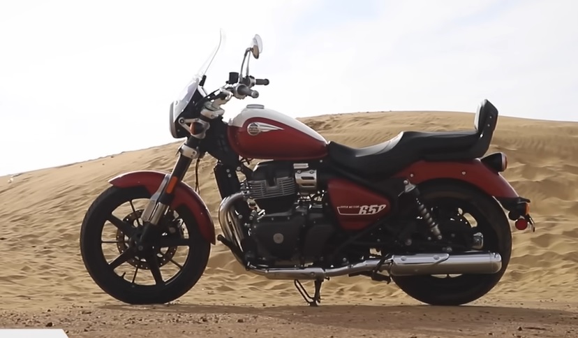 Honda Rebel 500 vs Royal Enfield Super Meteor 650
