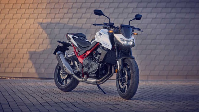2025 Honda Hornet750 High Performance in Segments, Price, Mileage. Honda Hornet750