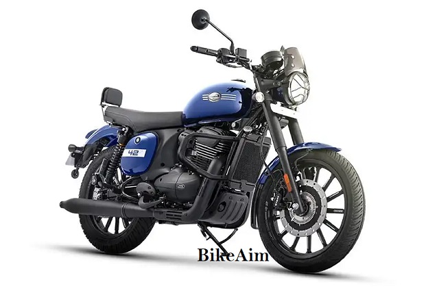 Best Bikes Under 2 Lakh For Long Rides in India 2025 Best Bikes Under 2 Lakh For Long Rides