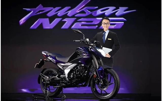 Bajaj Pulsar N125 Dhansu Offer, New Features, Top Mileage in Segments. Pulsar N125